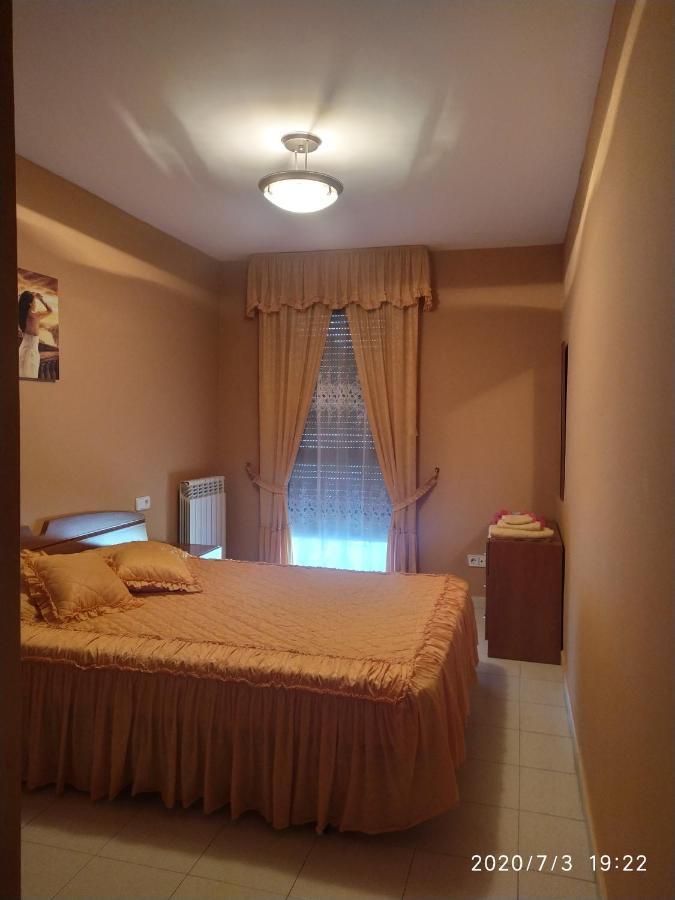 Tu Casa En Mequinenza Con Wifi Apartment Bagian luar foto