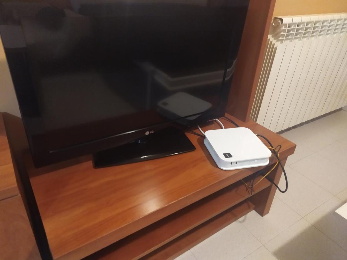 Tu Casa En Mequinenza Con Wifi Apartment Bagian luar foto